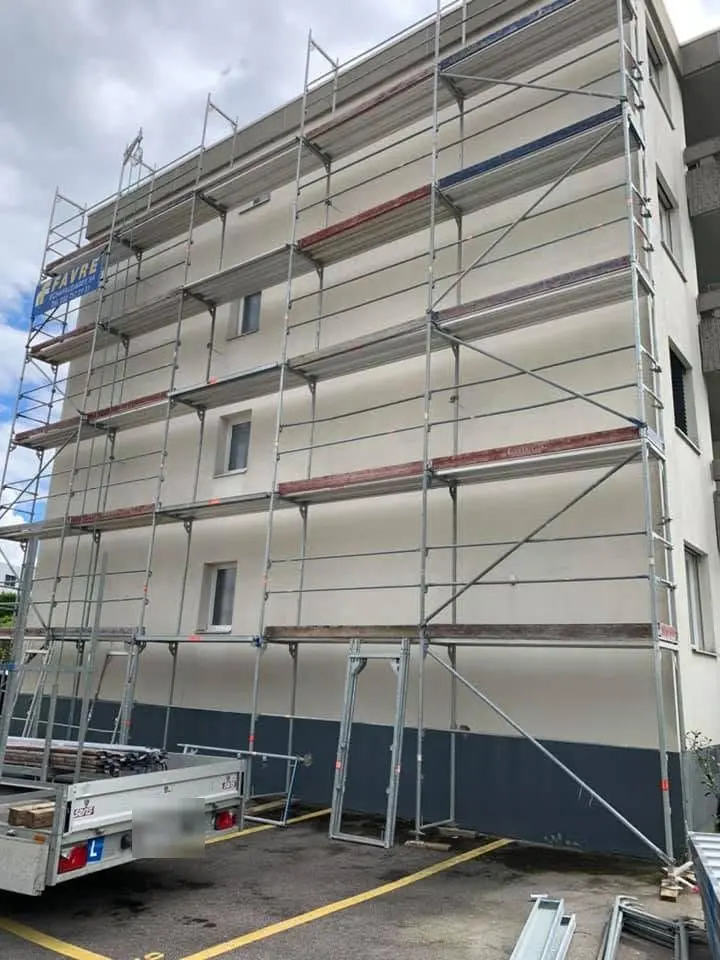 Immeuble : façade et socle refaits — photo 6